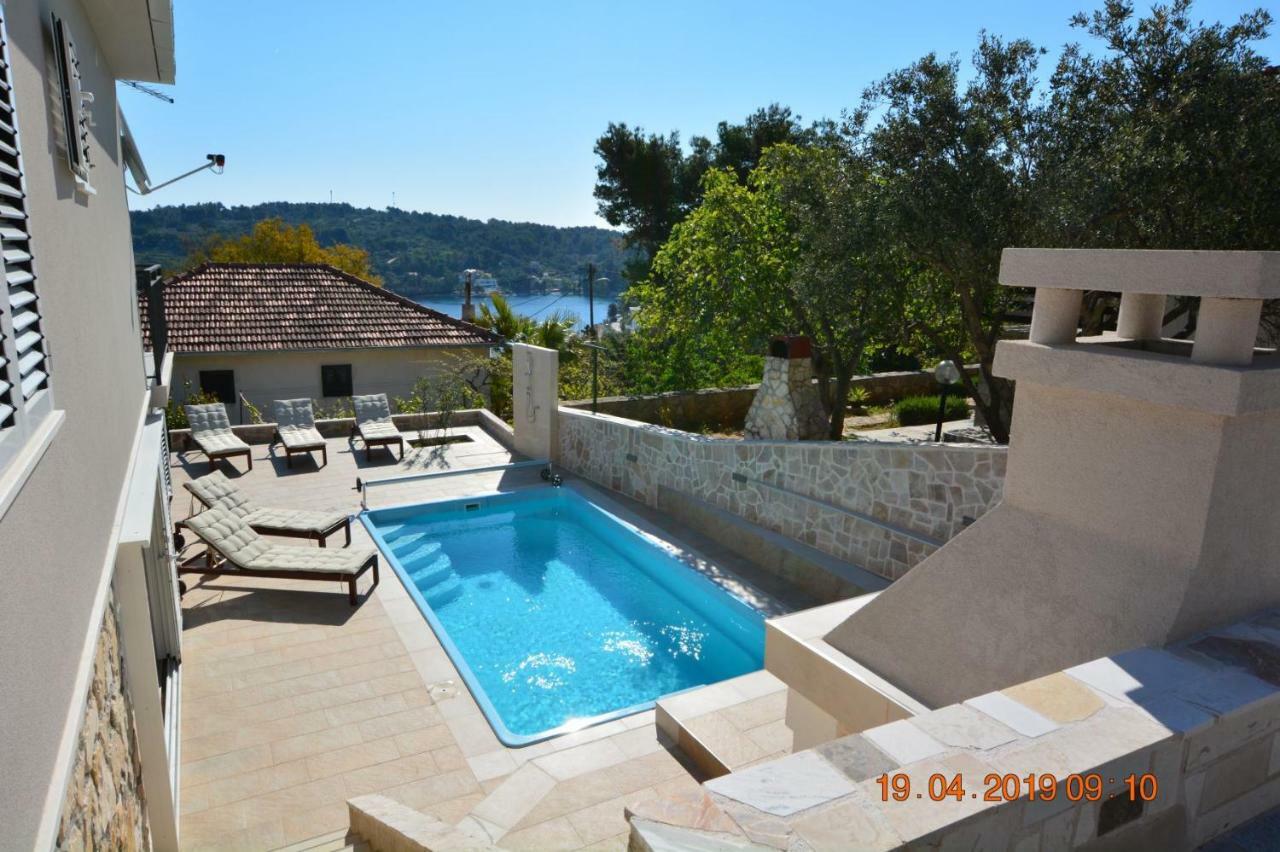Sealodge Solta - Luxe Villa, private pool&mooring Rogač Esterno foto
