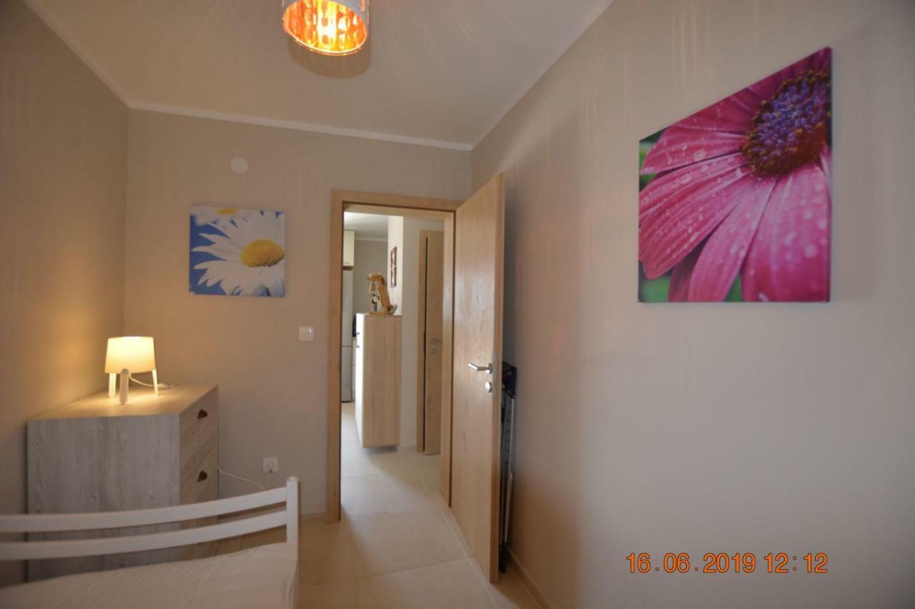 Sealodge Solta - Luxe Villa, private pool&mooring Rogač Esterno foto