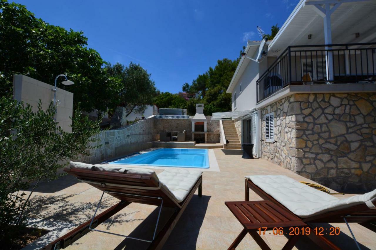 Sealodge Solta - Luxe Villa, private pool&mooring Rogač Esterno foto